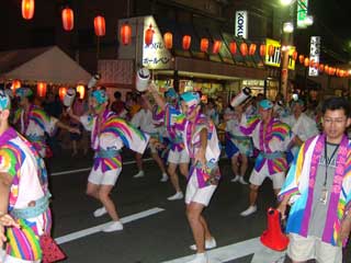 踊ってる踊ってる♪