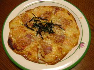 やっぱピザは薄焼きだねぇ♪
