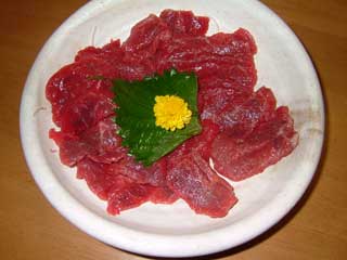 二日目、徹は馬刺しを買うことで頭がいっぱい!(笑)ひたすたスーパー探し(笑)