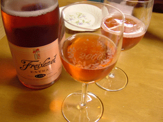 試飲して美味しかったので即買い(笑)美味しかったぞ〜♪