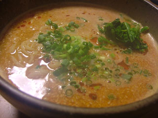 風邪が治りません、今日も基本37度後半、たまに38度。色々やる気が出なくて困る。多少喉に来てて気持ちよく歌えないのが一番困るー。