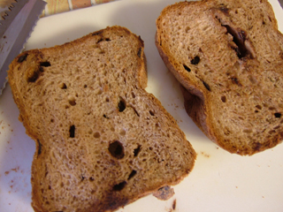 朝ごはんに一斤4人で全部食べちゃったｗ