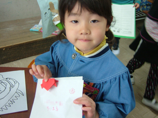 小学校が毎日こんなお祭り状態だと思ってるんだろうなぁｗ今からもうランドセル買って！とかねだってかなり小学校楽しみみたい♪まだ年中さんなのにねｗ