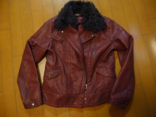 これで代わりが無くてずっとずっと捨てられなかったジャケット捨てられるかな（＾＾；）