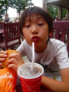 ハンバーガーショップです♪