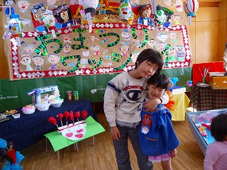 オーブ(埃)が写ったことならあるんだけどこういうの初めてだぁよぅ