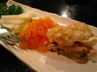 蒸し鶏とクラゲの冷菜